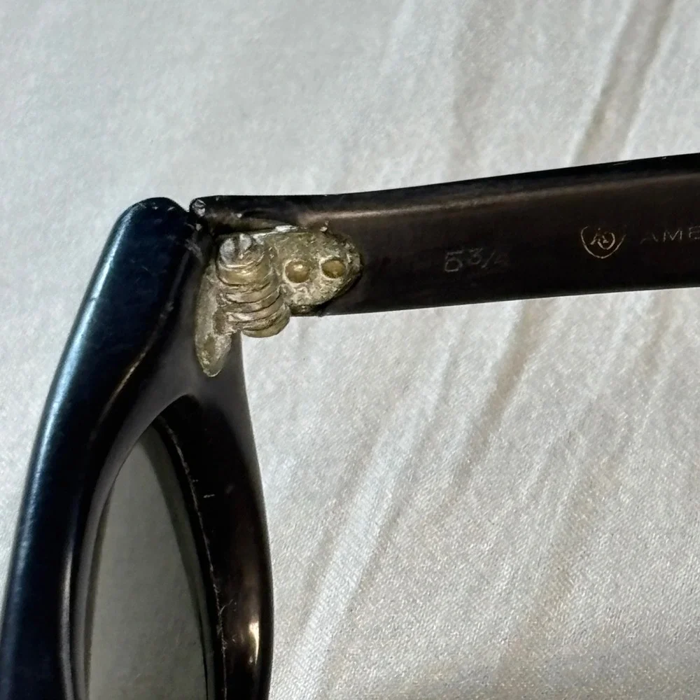 Vintage 60s American Optical  Black Wayfarer Sunglasses 5 3/4   * read desc